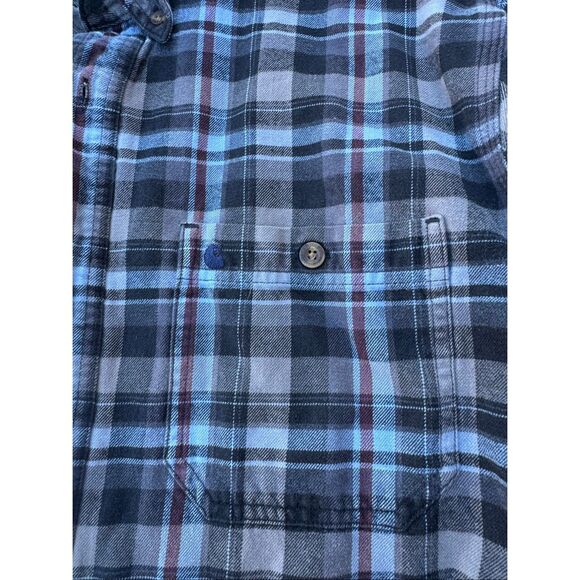 Men’s Carhartt flannel button down shirt size large - Picture 2 of 4